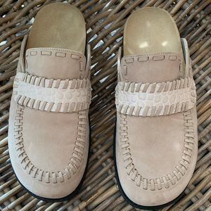 Freda Salvatore Mules